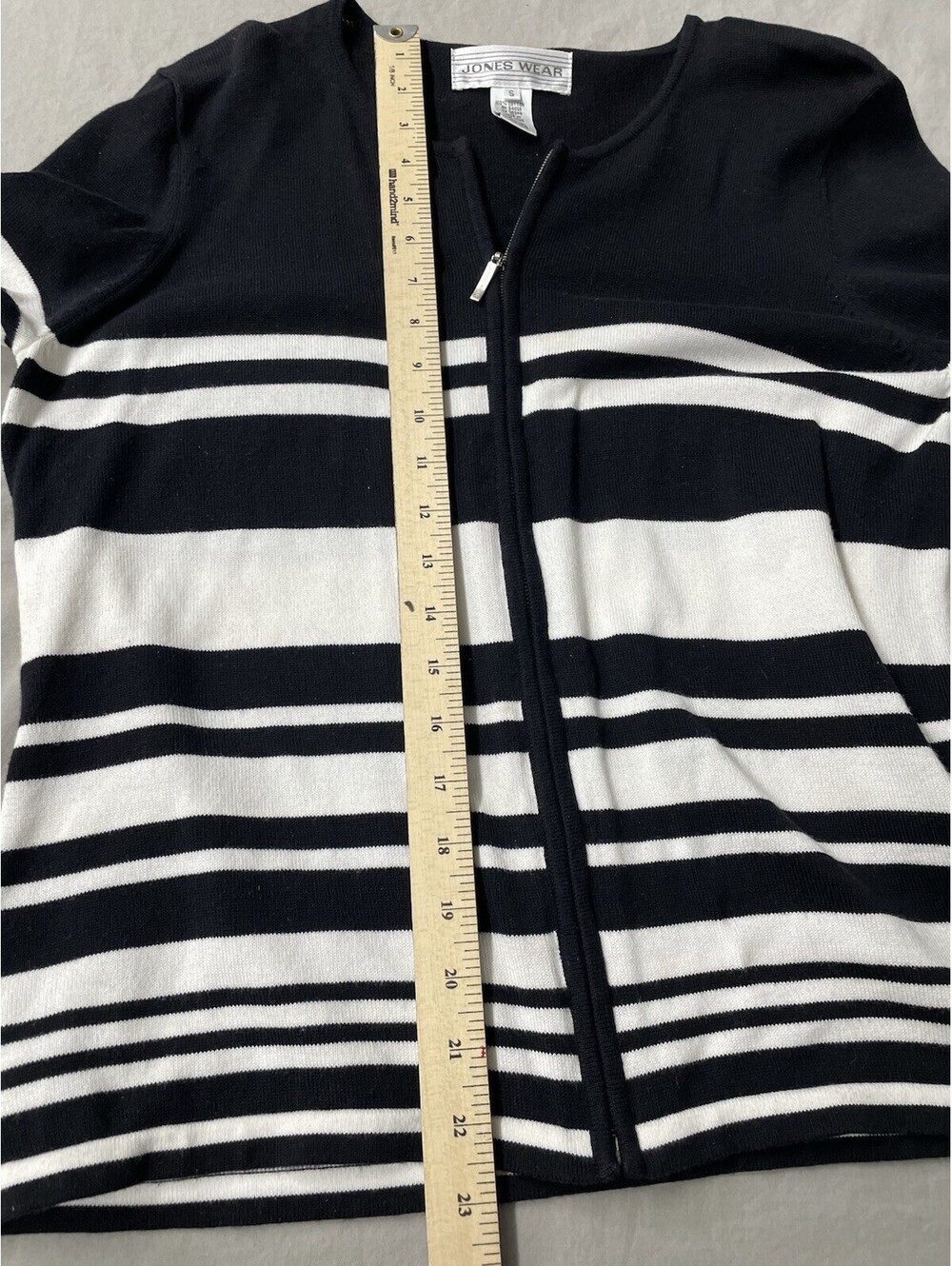 Vintage Jones Wear Zip Up Sweater Size Small - Picture 5 of 6